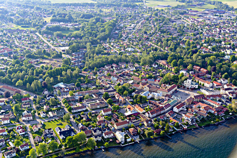 Flygfoto över Hjo drönarbild, drönarbilder, drönarfoto, flygbild, flygbilder, Flygfoto, flygfoton, Hjo, samhällen, sommar, Västergötland