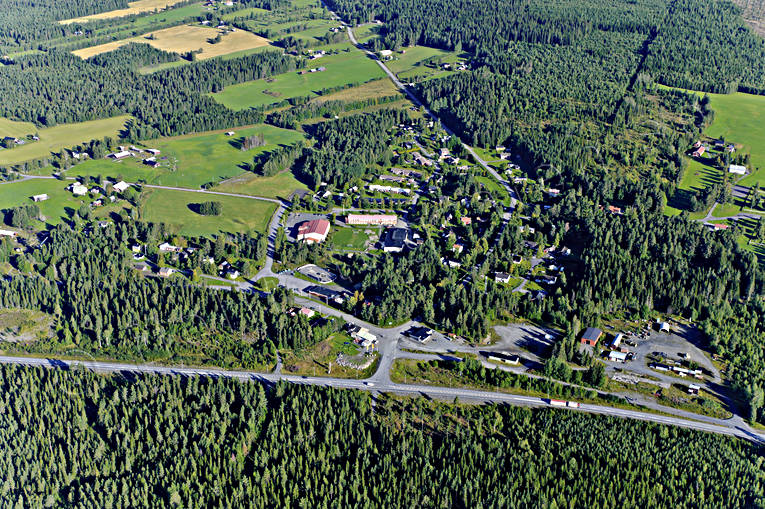 Flygfoto över Häggenås drönarbilder, drönarfoto, flygbild, flygbilder, Flygfoto, flygfoton, Häggenås, Jämtland, samhällen, sommar