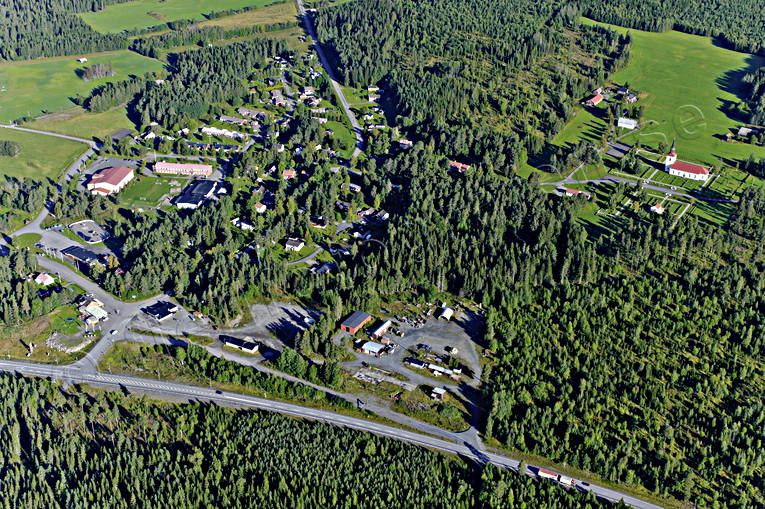 Flygfoto över Häggenås drönarbilder, drönarfoto, flygbild, flygbilder, Flygfoto, flygfoton, Häggenås, Jämtland, samhällen, sommar