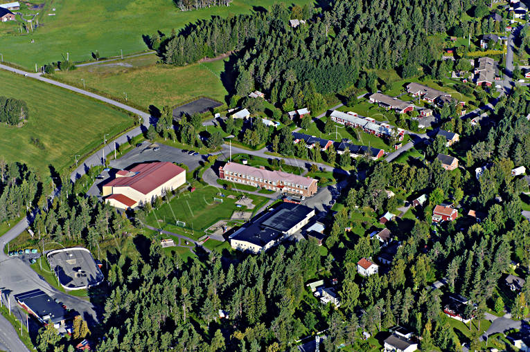 Flygfoto över Häggenås drönarbilder, drönarfoto, flygbild, flygbilder, Flygfoto, flygfoton, Häggenås, Jämtland, samhällen, sommar