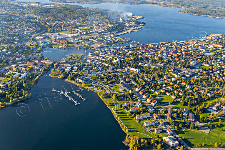 Flygfoto över Härnösand drönarbilder, drönarfoto, flygbild, flygbilder, Flygfoto, flygfoton, Härnön, Härnösand, höst, städer, Ångermanland
