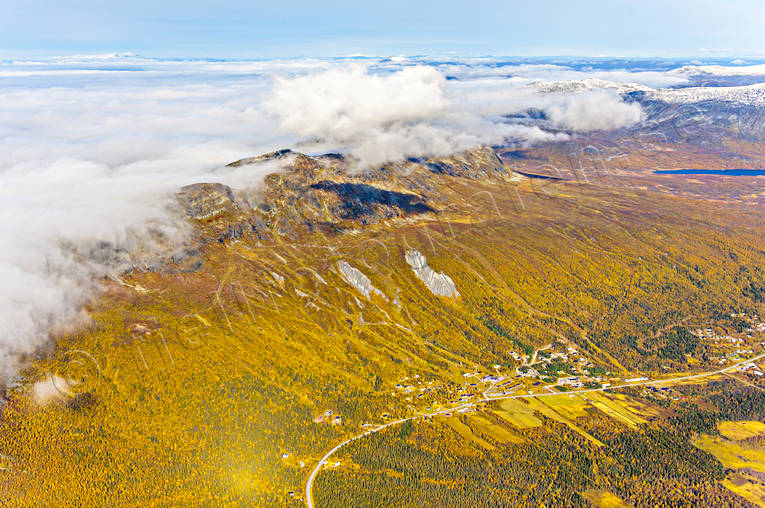 Flygfoto över Kittelfjäll drönarbilder, drönarfoto, flygbild, flygbilder, Flygfoto, flygfoton, höst, Kittelfjäll, Landskap, lappland, samhällen, Svenska Fjällen