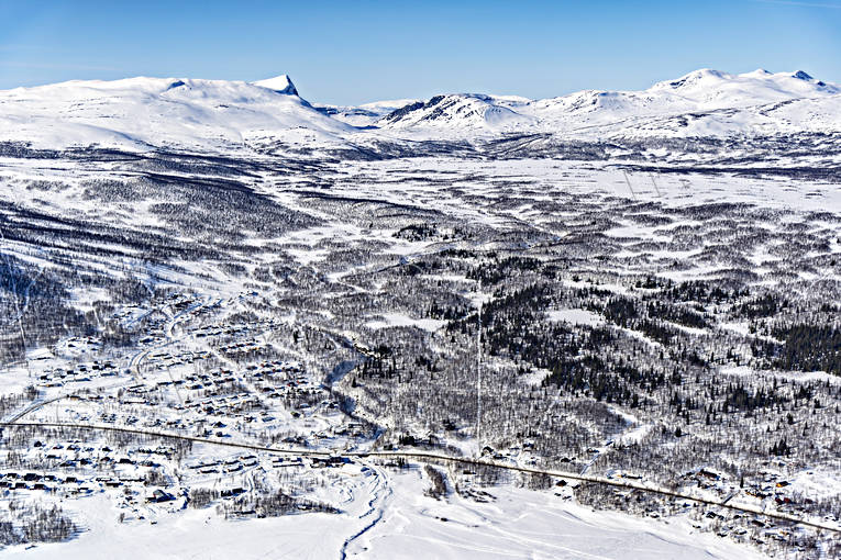 Flygfoto över Klimpfjäll drönarbilder, drönarfoto, flygbild, flygbilder, Flygfoto, flygfoton, Klimpfjäll, lappland, samhällen, skidort, vinter