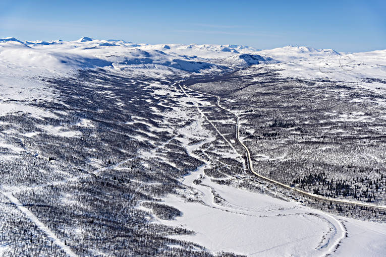 Flygfoto över Klimpfjäll drönarbilder, drönarfoto, flygbild, flygbilder, Flygfoto, flygfoton, Klimpfjäll, lappland, samhällen, skidort, vinter