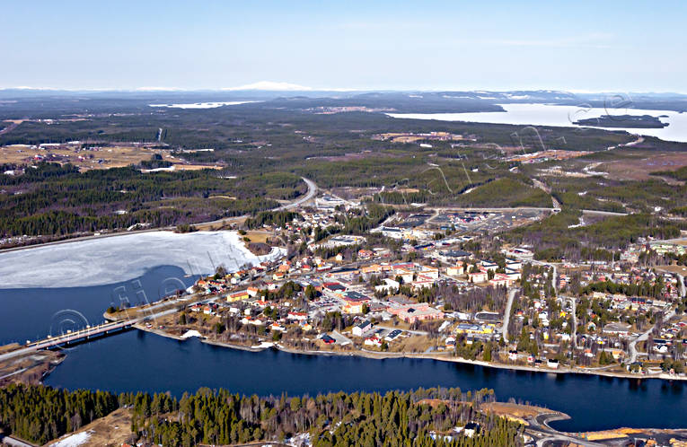 Flygfoto över Krokom drönarbilder, drönarfoto, flygbild, flygbilder, Flygfoto, flygfoton, Jämtland, Krokom, samhällen, vår