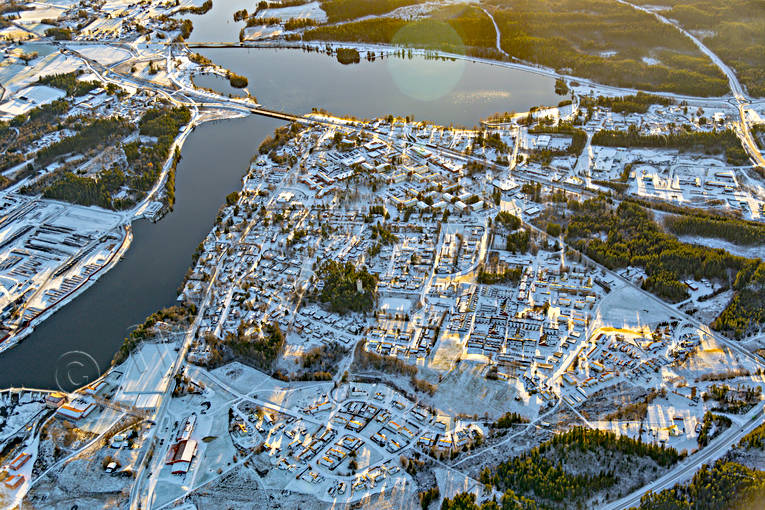 Flygfoto över Krokom drönarbilder, drönarfoto, flygbild, flygbilder, Flygfoto, flygfoton, höst, Indalsälven, Jämtland, Krokom, Krokomsviken, samhällen