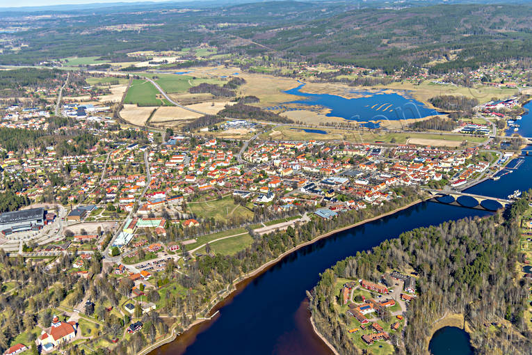 Flygfoto över Leksand Dalarna, drönarbilder, drönarfoto, flygbild, flygbilder, Flygfoto, flygfoton, Leksand, samhälle, samhällen, Siljegården, vår