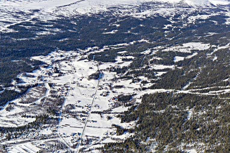 Flygfoto över Ljungdalen drönarbild, drönarbilder, drönarfoto, flygbild, flygbilder, Flygfoto, flygfoton, Härjedalen, Ljungdalen, samhällen, vinter