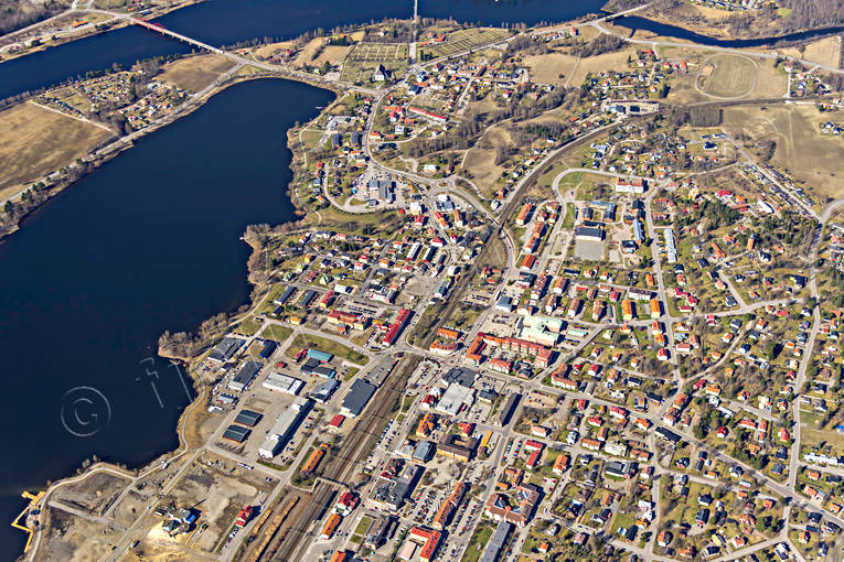 Flygfoto över Ljusdal drönarbilder, drönarfoto, flygbild, flygbilder, Flygfoto, flygfoton, Hälsingland, Ljusdal, samhällen, vår