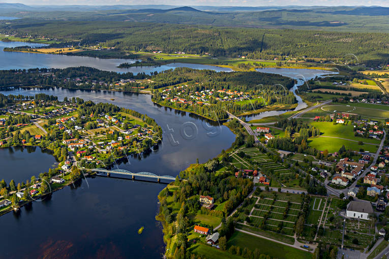 Flygfoto över Ljusdal drönarbilder, drönarfoto, flygbild, flygbilder, Flygfoto, flygfoton, Hälsingland, Ljusdal, Ljusnan, samhällen, sommar