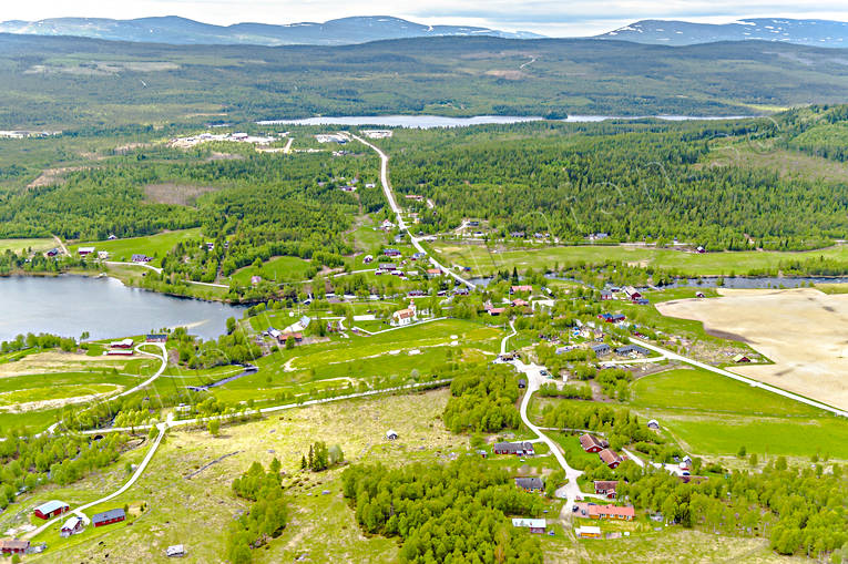 Flygfoto över Ljusnedal byar, drönarbilder, drönarfoto, flygbild, flygbilder, Flygfoto, flygfoton, Härjedalen, Ljusnedal, sommar
