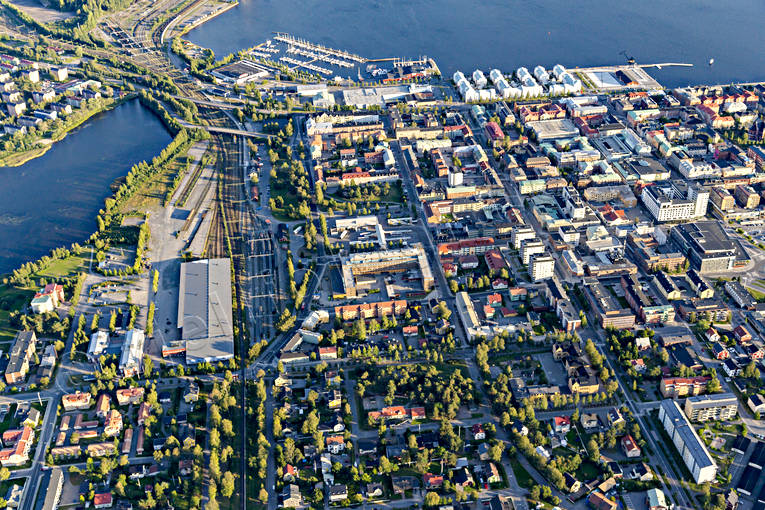 Flygfoto över Luleå banvall, drönarbilder, drönarfoto, flygbild, flygbilder, Flygfoto, flygfoton, Luleå, Norrbotten, sommar, städer, Östermalm
