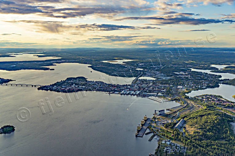 Flygfoto över Luleå Bergnäsbron, drönarbilder, drönarfoto, flygbild, flygbilder, Flygfoto, flygfoton, Gråsjälfjärden, Luleå, luleälven, Norrbotten, sommar, städer