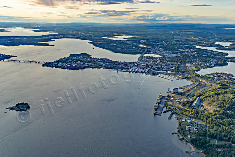Flygfoto över Luleå drönarbilder, drönarfoto, flygbild, flygbilder, Flygfoto, flygfoton, Gråsjälfjärden, Gråsjälören, Luleå, luleälven, Norrbotten, sommar, städer