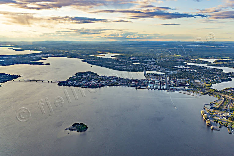 Flygfoto över Luleå Bergnäsbron, drönarbilder, drönarfoto, flygbild, flygbilder, Flygfoto, flygfoton, Gråsjälfjärden, Gråsjälören, Luleå, luleälven, Norrbotten, sommar, städer
