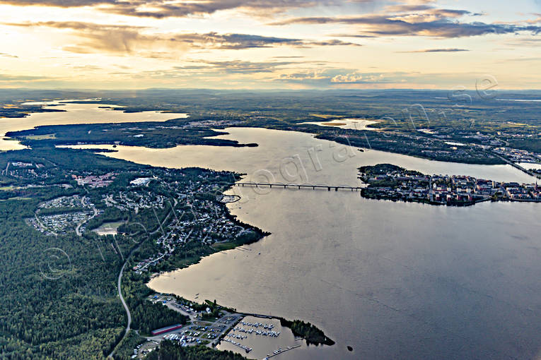Flygfoto över Luleå Bergnäsbron, drönarbilder, drönarfoto, flygbild, flygbilder, Flygfoto, flygfoton, Gråsjälfjärden, Luleå, luleälven, Norrbotten, sommar, städer