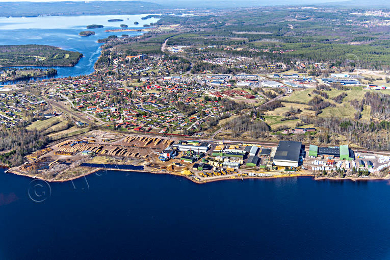 Flygfoto över Mora Dalarna, drönarbilder, flygbilder, Flygfoto, Mora, städer, vår