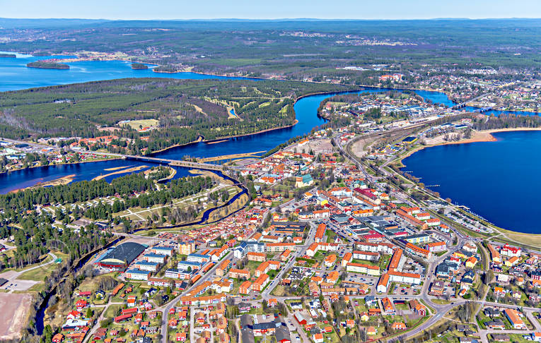 Flygfoto över Mora Dalarna, drönarbilder, drönarfoto, flygbild, flygbilder, Flygfoto, flygfoton, Mora, städer, vår
