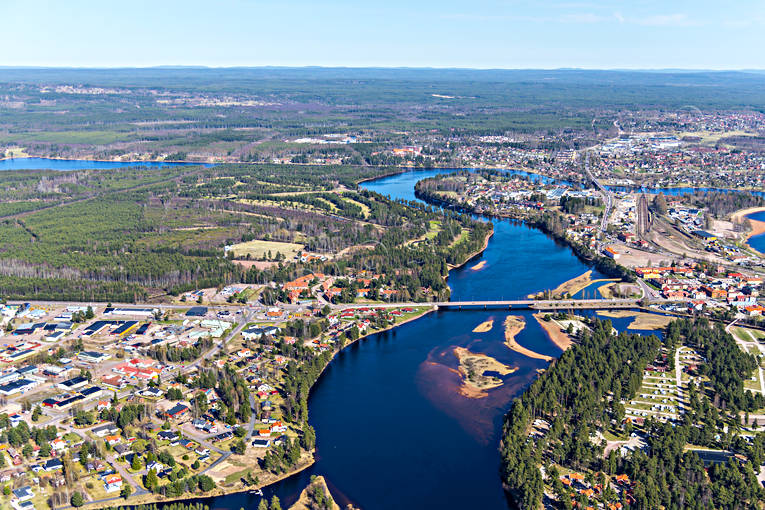 Flygfoto över Mora Dalarna, drönarbilder, drönarfoto, flygbild, flygbilder, Flygfoto, flygfoton, Mora, städer, vår