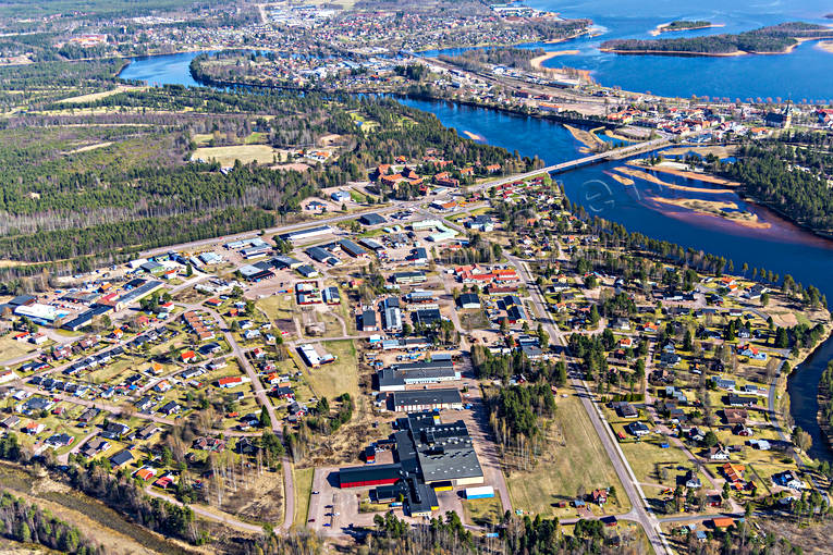 Flygfoto över Mora Dalarna, drönarbilder, drönarfoto, flygbild, flygbilder, Flygfoto, flygfoton, Mora, städer, vår
