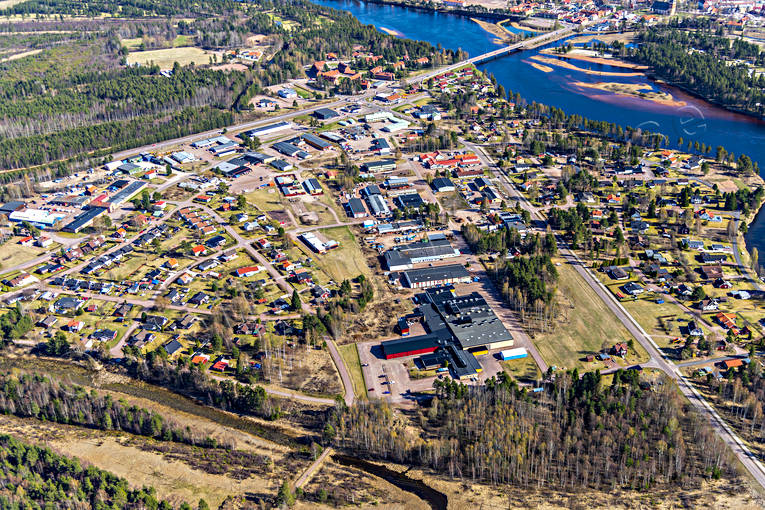 Flygfoto över Mora Dalarna, drönarbilder, drönarfoto, flygbild, flygbilder, Flygfoto, flygfoton, Mora, städer, vår
