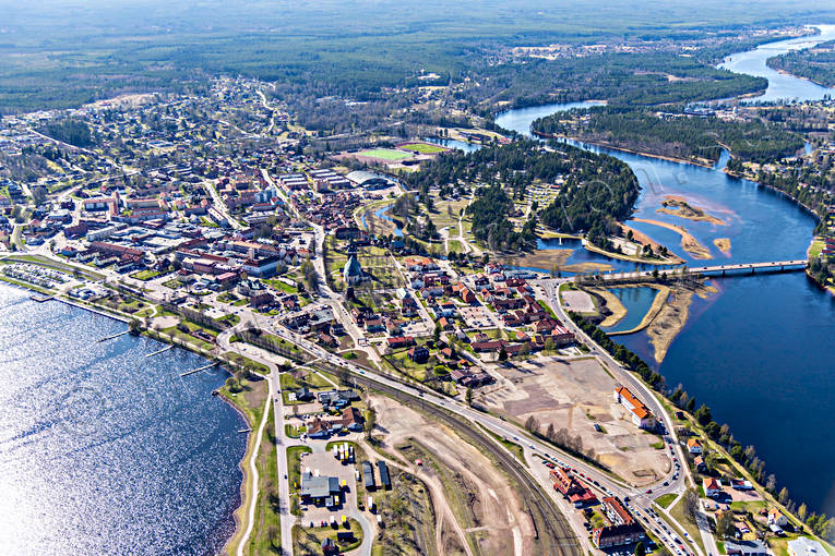 Flygfoto över Mora Dalarna, drönarbilder, drönarfoto, flygbild, flygbilder, Flygfoto, flygfoton, Mora, städer, vår