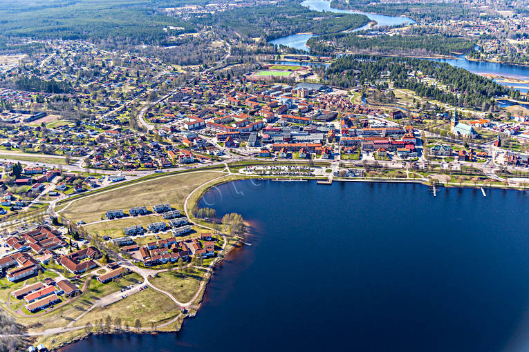 Flygfoto över Mora Dalarna, drönarbilder, drönarfoto, flygbild, flygbilder, Flygfoto, flygfoton, Mora, städer, vår