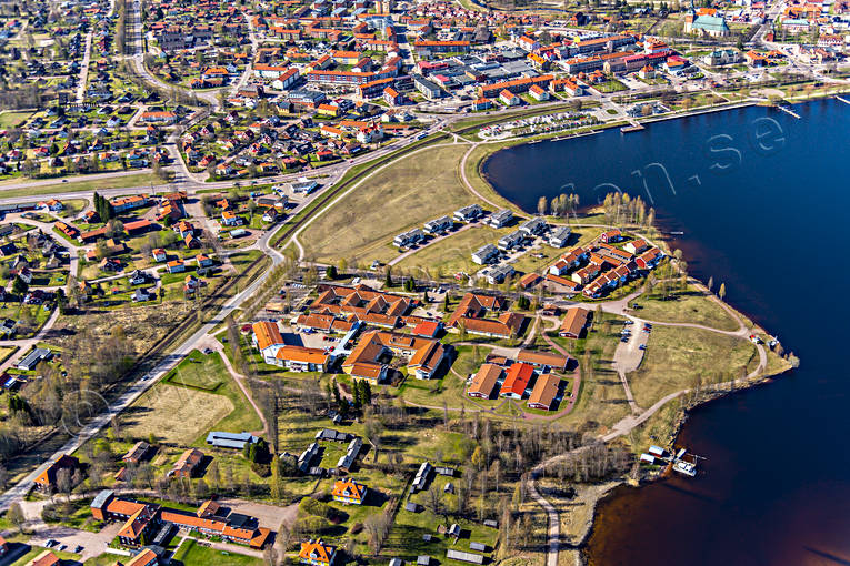 Flygfoto över Mora Dalarna, drönarbilder, drönarfoto, flygbild, flygbilder, Flygfoto, flygfoton, Mora, städer, vår