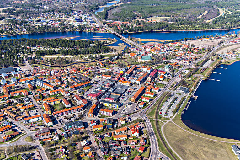 Flygfoto över Mora Dalarna, drönarbilder, drönarfoto, flygbild, flygbilder, Flygfoto, flygfoton, Mora, städer, vår