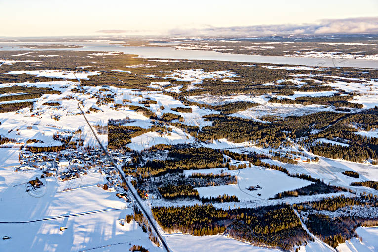 Flygfoto över Myrviken dagbrott, drönarbild, drönarbilder, drönarfoto, flygbild, flygbilder, Flygfoto, flygfoton, gruva, gruvbrytning, Jämtland, kobolt, Landskap, Myrviken, Oviken, prospektering, Storsjön, uran