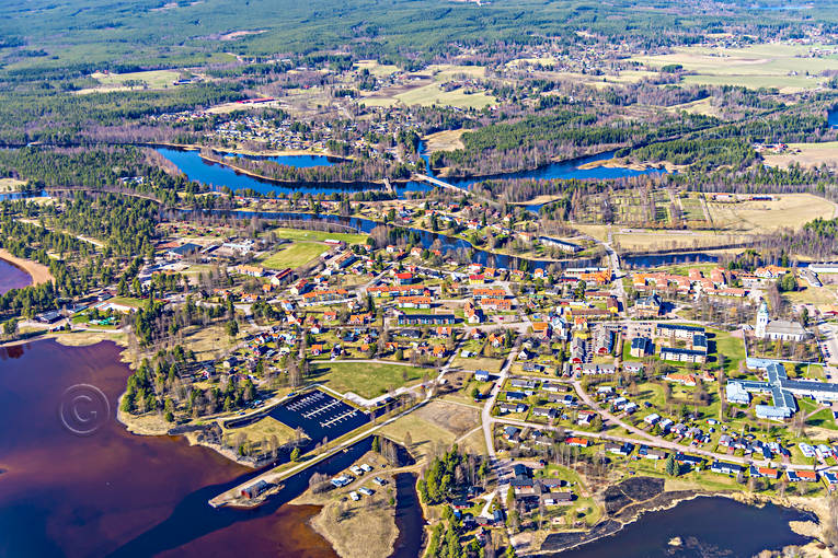 Flygfoto över Orsa Dalarna, drönarbilder, drönarfoto, flygbild, flygbilder, Flygfoto, flygfoton, Oreälven, Orsa, samhällen, vår
