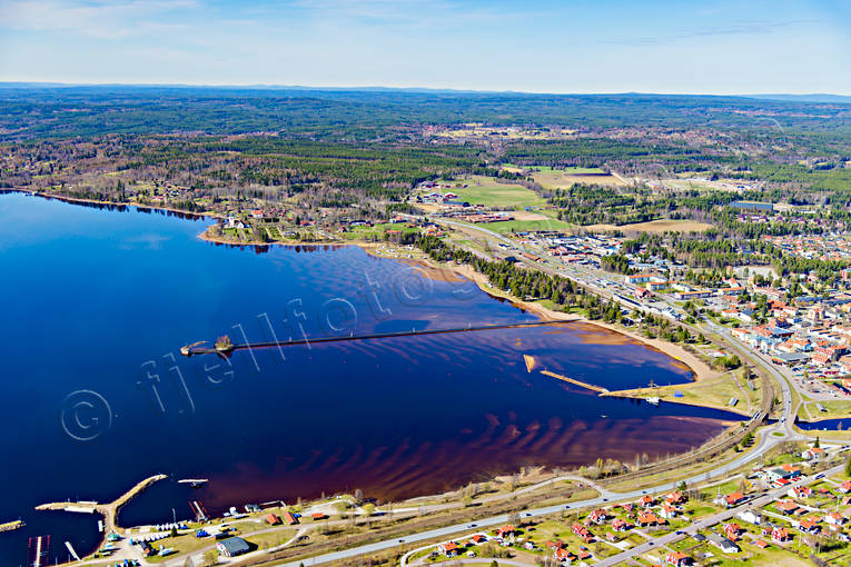 Flygfoto över Rättvik bad, Dalarna, drönarbilder, flygbilder, Flygfoto, Rättvik, samhällen, sandstrand, Siljan, strand, vår