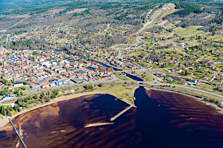 Flygfoto över Rättvik bad, Dalarna, drönarbilder, drönarfoto, flygbild, flygbilder, Flygfoto, flygfoton, Rättvik, samhällen, sandstrand, strand, vår