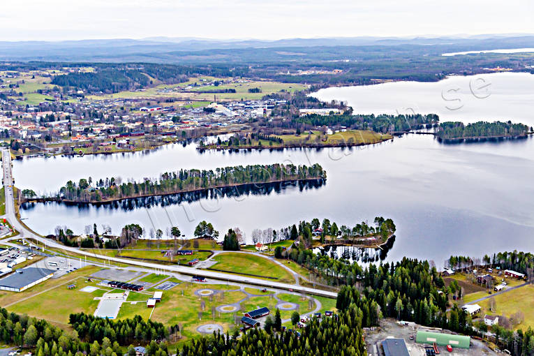 Flygfoto över Strömsund drönarbilder, drönarfoto, flygbild, flygbilder, Flygfoto, flygfoton, höst, Jämtland, samhällen, Ströms Vattudal, Strömsund, Vattudalen