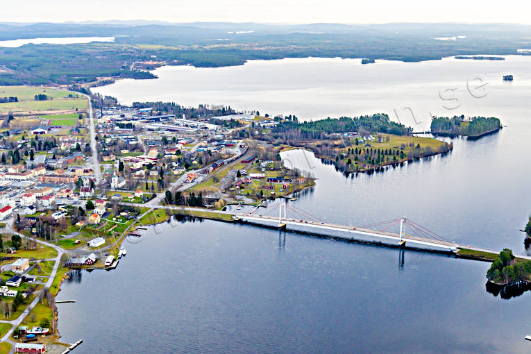 Flygfoto över Strömsund drönarbilder, drönarfoto, flygbild, flygbilder, Flygfoto, flygfoton, höst, Jämtland, samhällen, Ströms Vattudal, Strömsund, Vattudalen