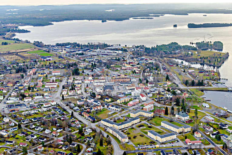 Flygfoto över Strömsund drönarbilder, drönarfoto, flygbild, flygbilder, Flygfoto, flygfoton, höst, Jämtland, samhällen, Ströms Vattudal, Strömsund, Vattudalen