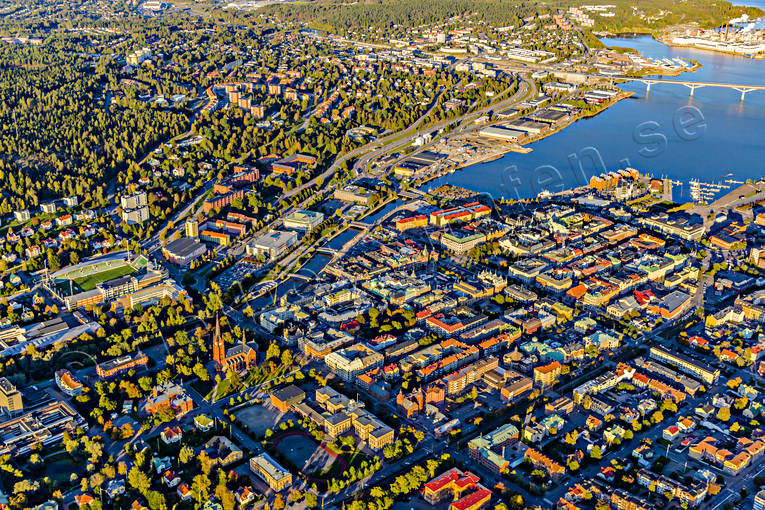 Flygfoto över Sundsvall drönarbilder, drönarfoto, flygbild, flygbilder, Flygfoto, flygfoton, höst, Medelpad, städer, Sundsvall