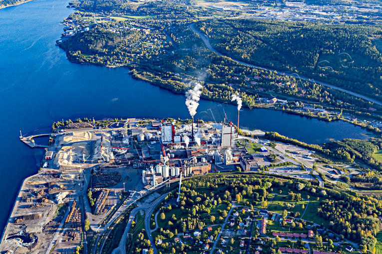 Flygfoto över Timrå drönarbilder, drönarfoto, flygbild, flygbilder, Flygfoto, flygfoton, höst, massafabrik, Medelpad, Timrå