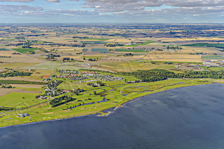 Flygfoto över Trelleborg drönarbilder, drönarfoto, flygbild, flygbilder, Flygfoto, flygfoton, golfbana, Kurland, kust, Landskap, samhällen, Skåne, sommar, Trelleborg