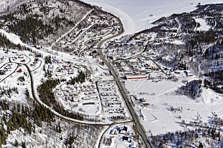 Flygfoto över Tärnaby Dearna, drönarbilder, drönarfoto, flygbild, flygbilder, Flygfoto, flygfoton, Geavhta, lappland, samhällen, Tärnaby, vinter