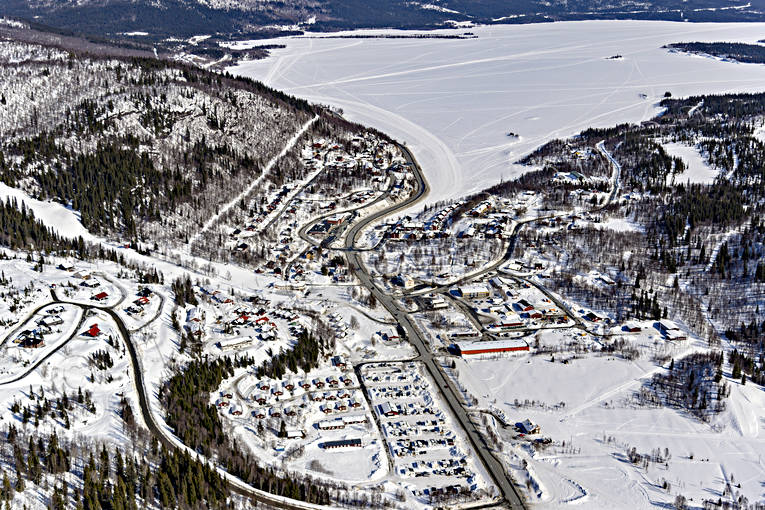 Flygfoto över Tärnaby Dearna, drönarbilder, drönarfoto, flygbild, flygbilder, Flygfoto, flygfoton, Geavhta, lappland, samhällen, Tärnaby, vinter