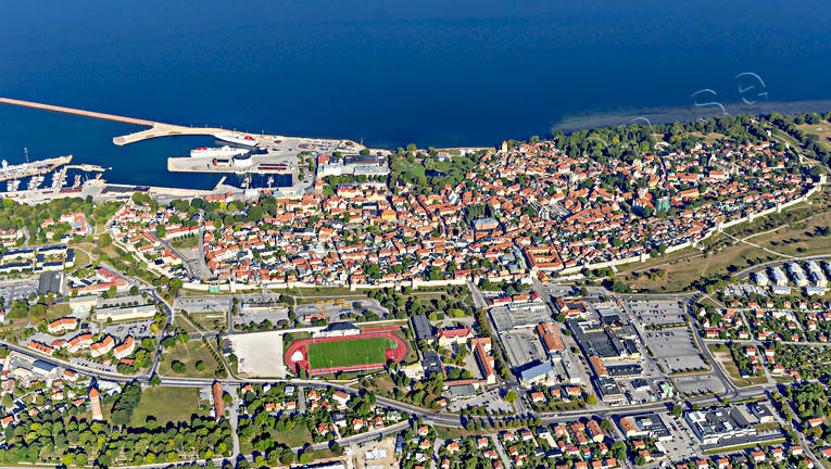 drönarbilder, drönarfoto, flygbild, flygbilder, Flygfoto, flygfoton, Gotland, ringmuren, sommar, stad, städer, Visby