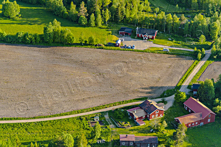 Flygfoto över Ytterberg byar, drönarbilder, drönarfoto, flygbild, flygbilder, Flygfoto, flygfoton, Härjedalen, sommar, Ytterberg