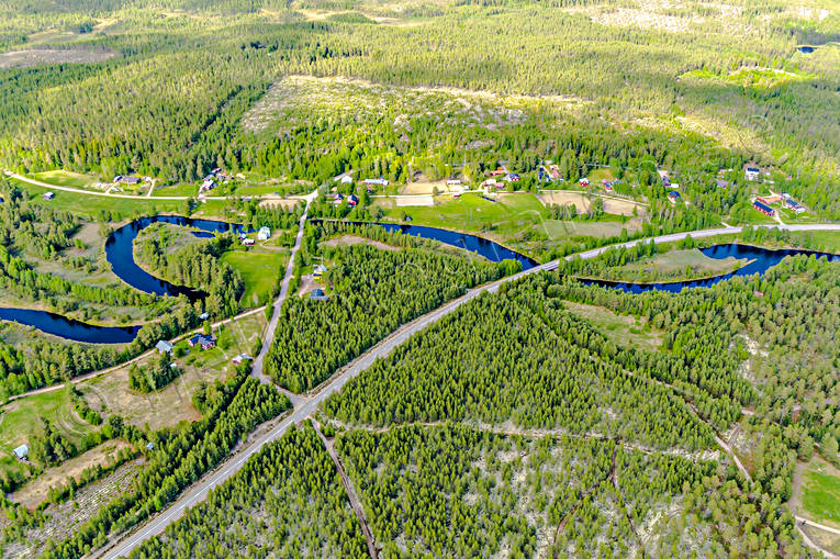 Flygfoto över Älvros byar, drönarbilder, drönarfoto, flygbild, flygbilder, Flygfoto, flygfoton, Härjedalen, sommar, Älvros