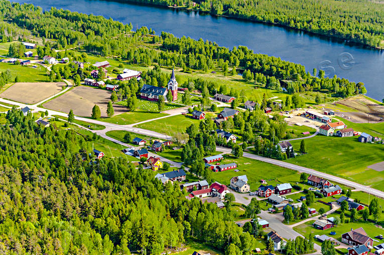 Flygfoto över Älvros byar, drönarbilder, drönarfoto, flygbild, flygbilder, Flygfoto, flygfoton, Härjedalen, sommar, Älvros