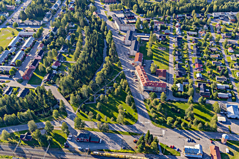 Flygfoto över Älvsbyn drönarbilder, drönarfoto, flygbild, flygbilder, Flygfoto, flygfoton, Norrbotten, samhällen, sommar, Älvsbyn