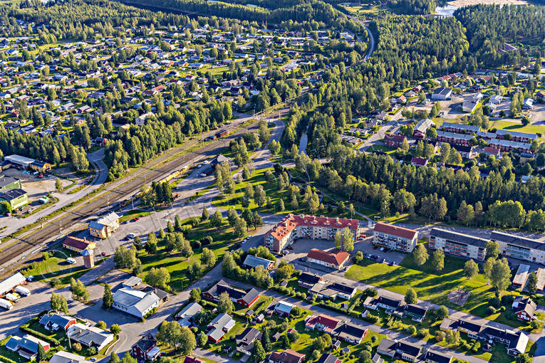 Flygfoto över Älvsbyn drönarbilder, drönarfoto, flygbild, flygbilder, Flygfoto, flygfoton, Norrbotten, samhällen, sommar, Älvsbyn