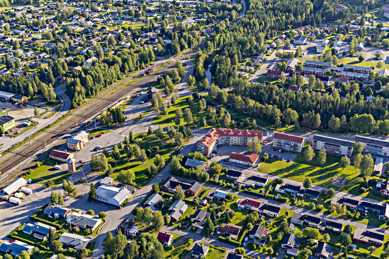 Flygfoto över Älvsbyn drönarbilder, drönarfoto, flygbild, flygbilder, Flygfoto, flygfoton, Norrbotten, samhällen, sommar, Älvsbyn