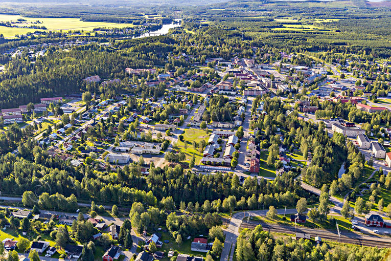 Flygfoto över Älvsbyn drönarbilder, drönarfoto, flygbild, flygbilder, Flygfoto, flygfoton, Norrbotten, samhällen, sommar, Älvsbyn