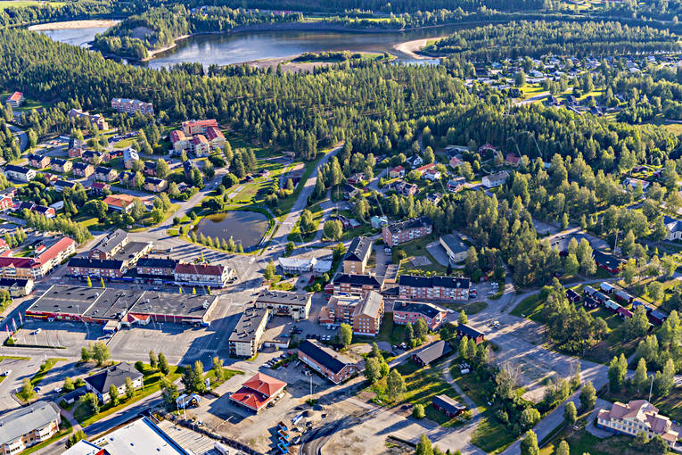 Flygfoto över Älvsbyn drönarbilder, drönarfoto, flygbild, flygbilder, Flygfoto, flygfoton, Norrbotten, samhällen, sommar, Älvsbyn